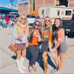 Trendy Women's Fall Outfits with Orange Accents